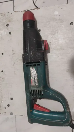 Furadeira Plus Makita 