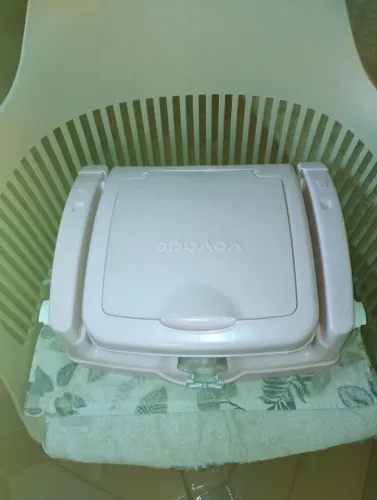 Cadeira de alimentação infantil
