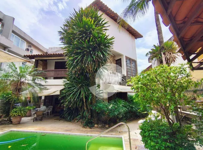 Casa à venda, 328 m² por R$ 1.600.000,00 - São Francisco - Niterói/RJ