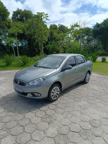 Fiat Grand Siena Essence Dual. 1.6 Flex 16V 2017