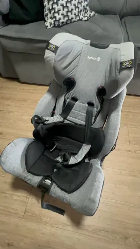 Cadeirinha safety 1st multifix 0 a 36kg reclinável 