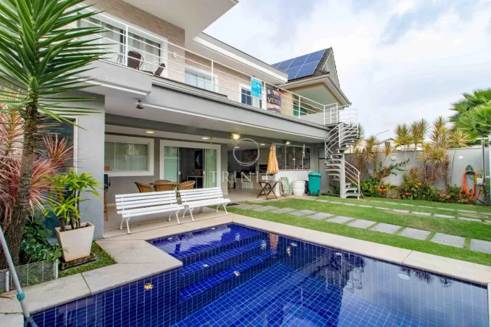 Casa em Condominio em Recreio dos Bandeirantes - Rio de Janeiro