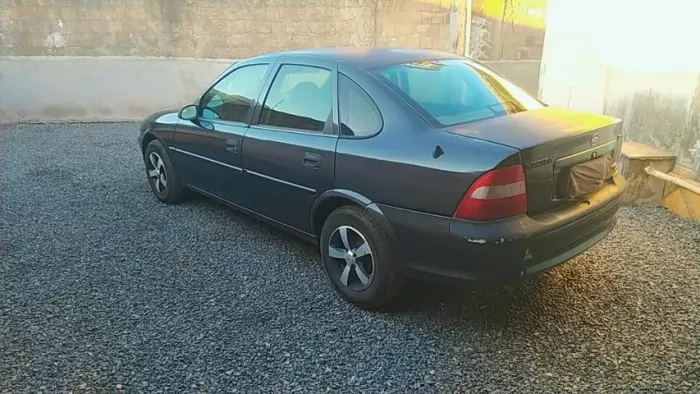 Chevrolet Vectra GL 2.2 / 2.0 MPFI 1998