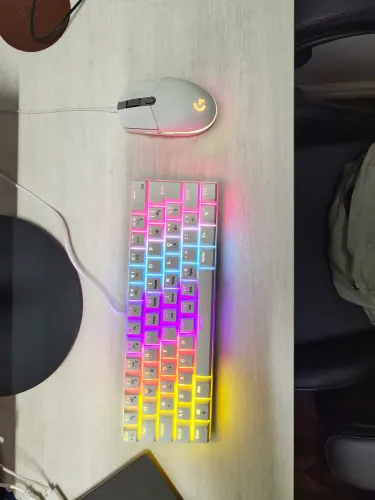 Kit Teclado mecânico e Mouse Logitech
