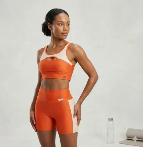 Conjunto Academia Feminino Short e Top Fitness.
