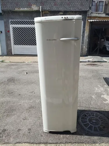 Freezer vertical Frost Free frete grátis 