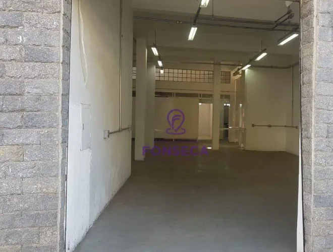 Ponto para alugar por R$ 6.584,00/mês - Centro - Pouso Alegre/MG