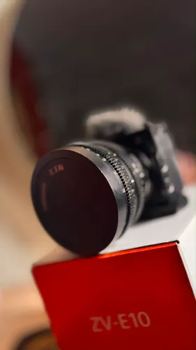 Câmera Sony ZV-E10