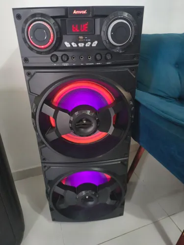Caixa Amvox Tornado ,1,400 wats