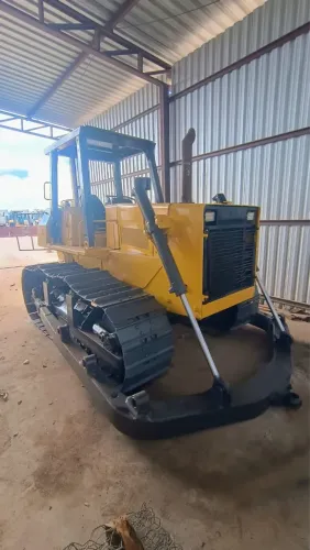 Trator de Esteiras New Holland D-170 2009