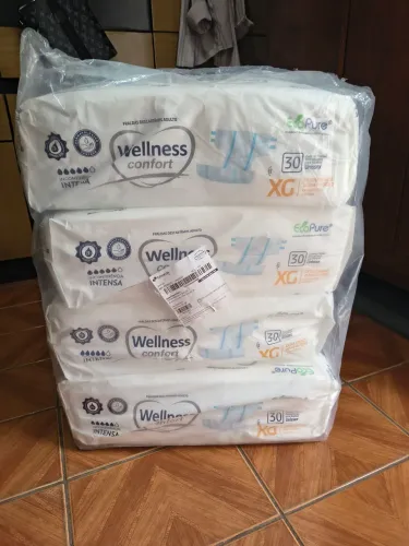 Fralda geriátrica wellness XG 50$ cada pacote com 30