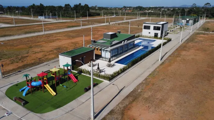 Terreno em condomínio de 300,00 m² à venda em Araquari-SC, próximo ao Marinas Park Barra d