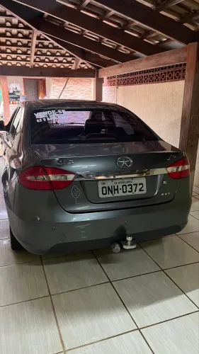 JAC J5 Sedan 1.5 16V 4P Mec. 2013