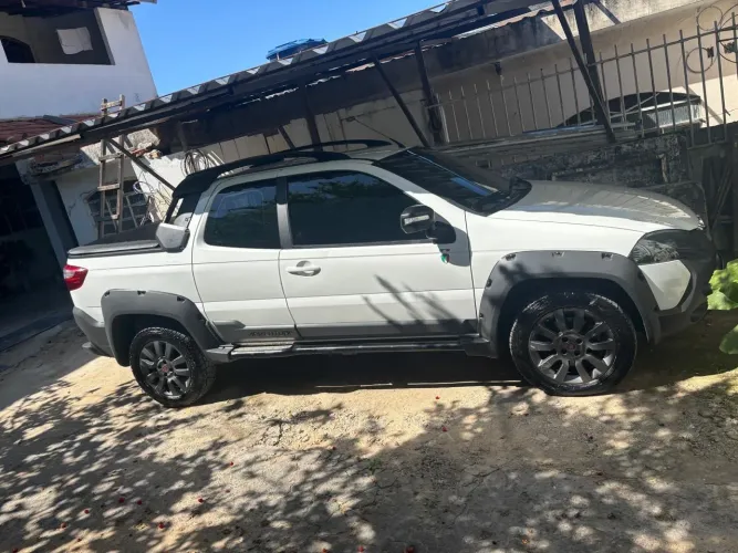Fiat Strada Adventure1.8/ 1.8 Locker Flex CD 2020