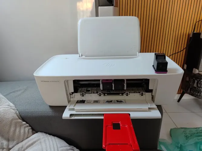 Impressora HP DeskJet Ink Advantage 1115 - Ótimo Estado