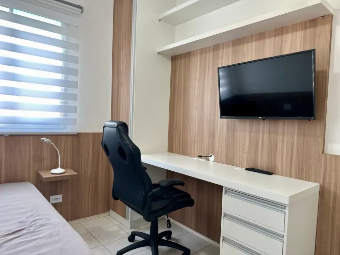 Apartamento Piazza do Bosque bem localizado e mobiliado 