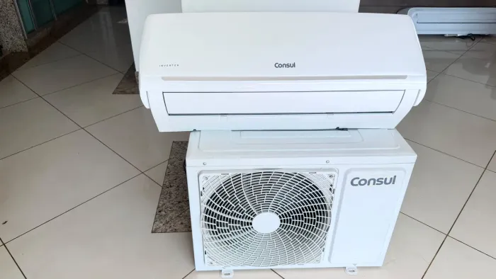 AR-CONDICIONADOS INVERTER À VENDA - PRATICAMENTE NOVOS