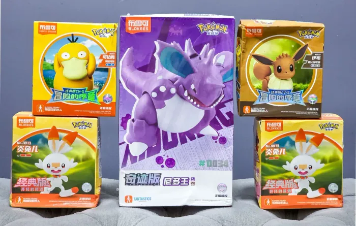 Pokémon Blokees - Nidoking, Eevee, Psyduck e Scorbunny