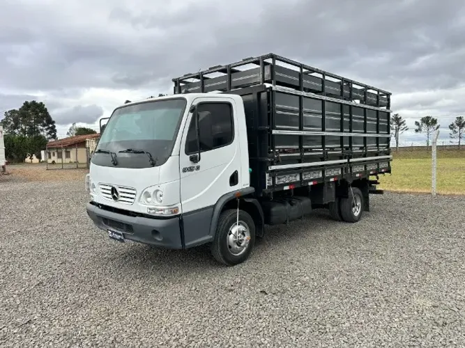 MB Accelo 915 ano 2011 boiadeira - filé n * 10160 815 1119 1016