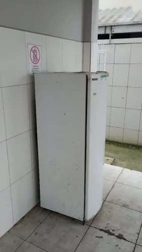 Vendo geladeira