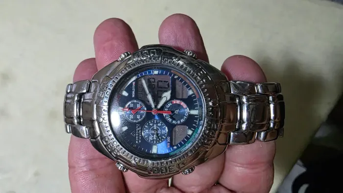 Citizen Navisurf C320 HORA MUNDI