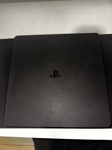 Playstation 4 - PS4