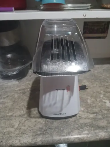 Vendo pipoqueira funcionando perfeitamente