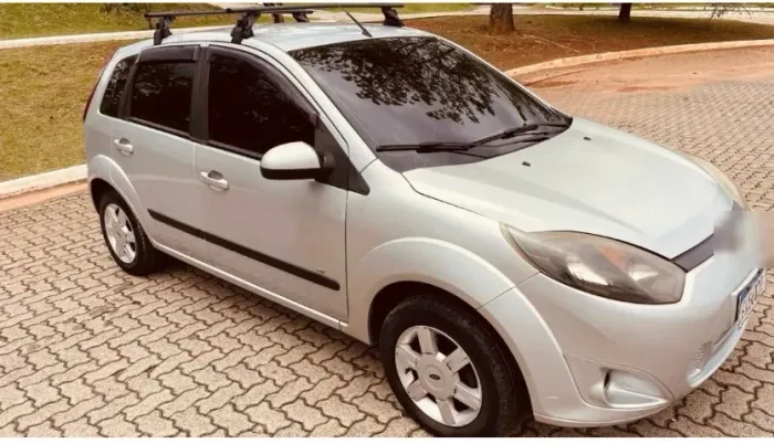 Ford Fiesta SE 1.6 8V Flex 5P 2014
