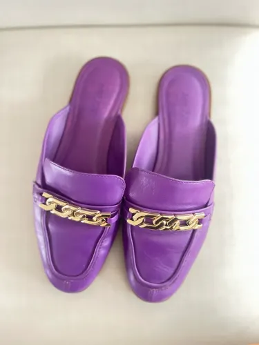 Mule roxo