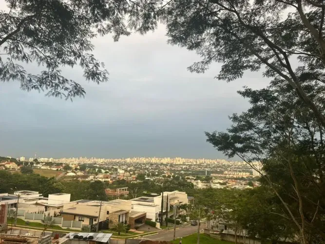 Lote de condomínio com 879 metros quadrados em Residencial Parque Mendanha - Goiânia - GO