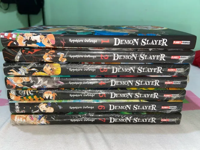 Demon slayer vol 1 ao 7