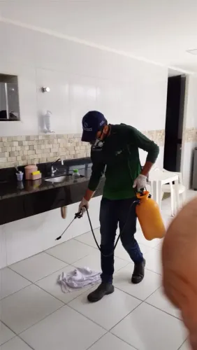 Vaga para limpeza de caixa d'água e detetizacao