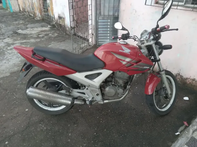Vendo no precinho 7000