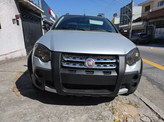 Fiat Strada Adventure 1.8/ 1.8 Locker Flex CE 2009