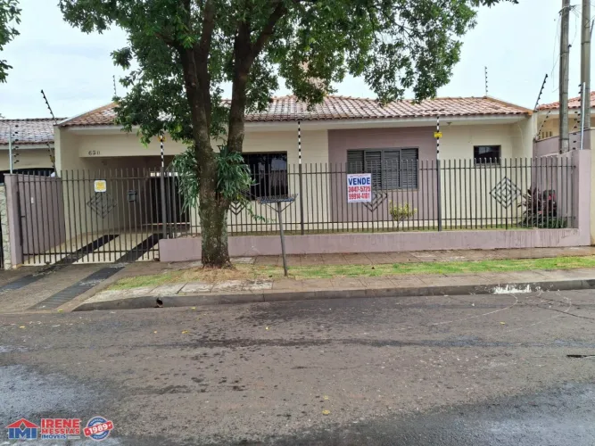 Casa a venda no bairro Parque Residencial Cidade Nova - Maringá/PR