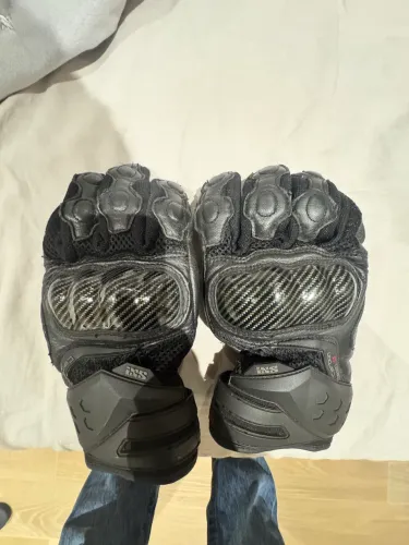 Luva IXS PRO de fibra de carbono