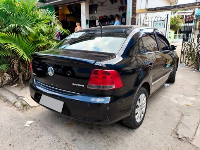 Volkswagen Voyage I Motion Comf/hghli.1.6 T.flex 8V 2011