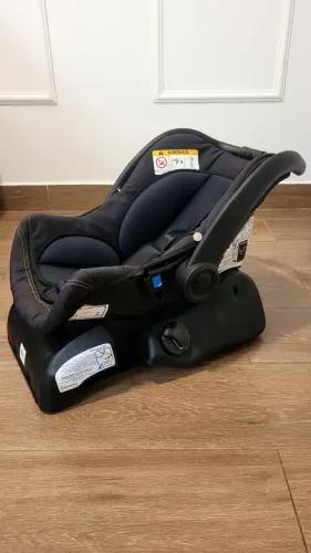 Bebê Conforto Galzerano Cocoon + Base