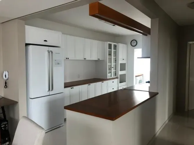 APARTAMENTO MOBILIADO CENTRO DE SOMBRIO