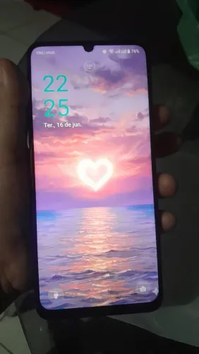 Realme note 50.