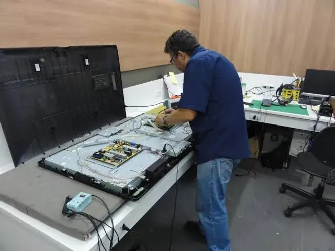 Assistencia Tecnica Tv, Som e informatica