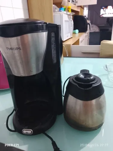 Cafeteira Philips walita viva modelo ri7546 com jara termica de inox capacidade de 1.2L