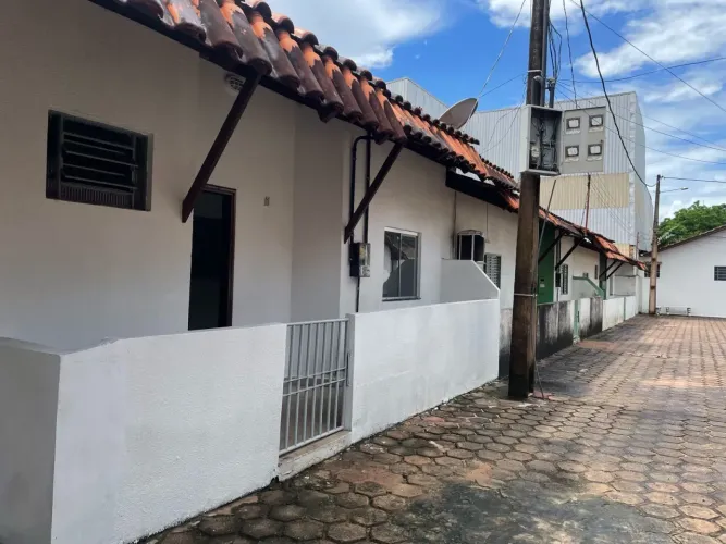 Imóvel para aluguel possui 85 metros quadrados com 3 quartos em Fátima - Santarém - PA