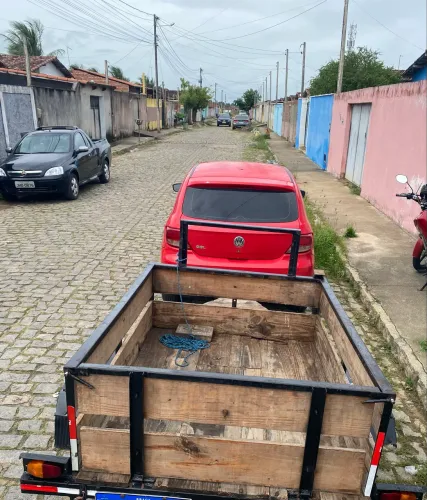 Carrocinha emplacada