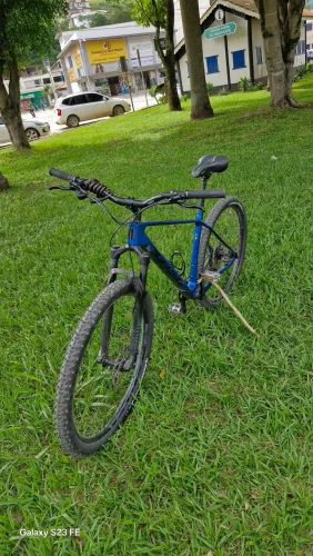 Vendo bicicleta sensi fibra de carbono aro 29
