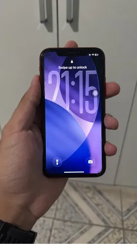 iPhone 11 64gb novo sem detalhes(é película) com caixa