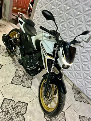 Vendo FZ250