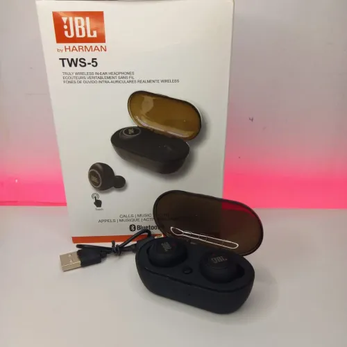 Fone de ouvido jbl via Bluetooth 