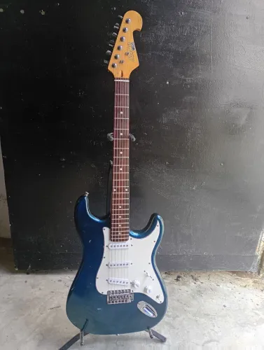 Guitarra Stratocaster Menphis MG22 excelente blindada 7 timbres