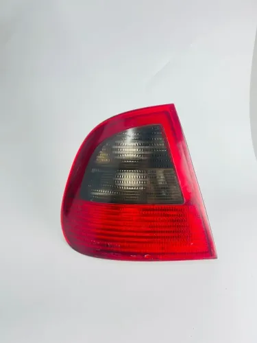 Laterna Traseira Seat Cordoba 1995 1996 1997 1998 1999 Usada Original 